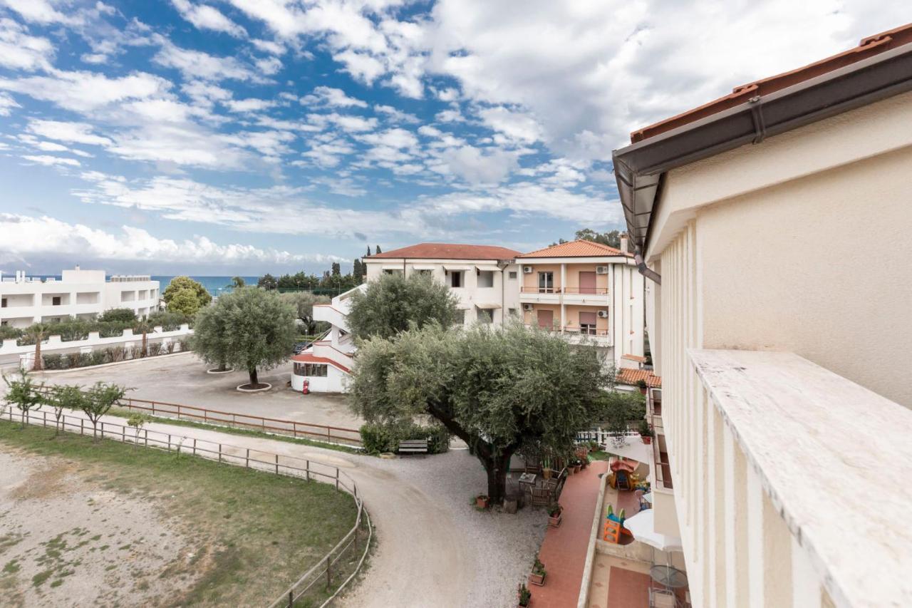 Residence Li Cylentos Policastro Scario A 2 Passi Dal Mare Поликастро-Буссентино Экстерьер фото